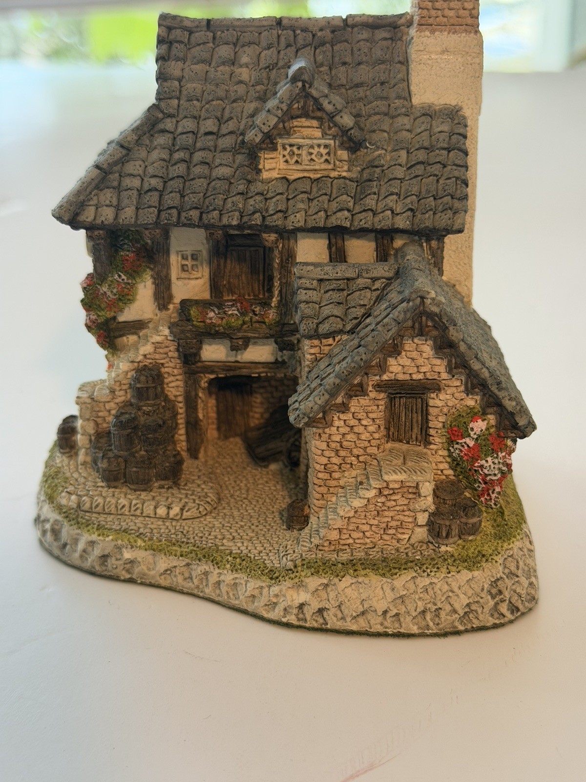 Vintage Craftsmens Cottages By David Winter 1985 John Hine