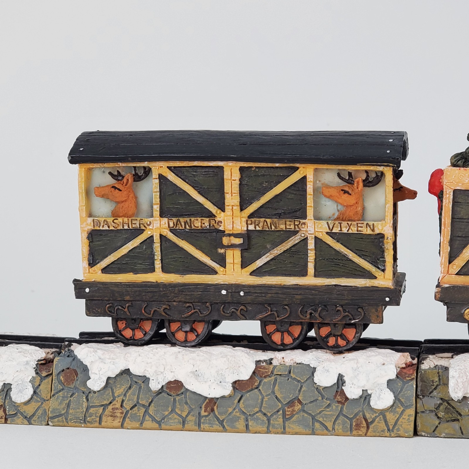 Home Towne Circus Christmas Train Set 4 Piece Resin Reindeer US Mail Village