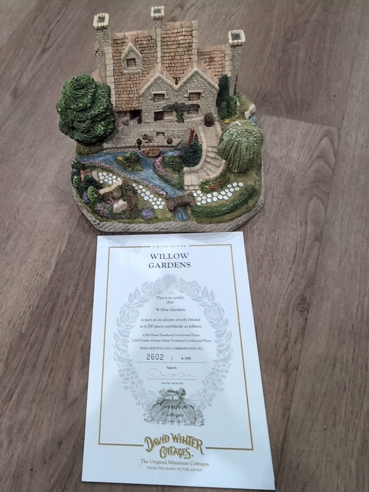 David Winter Garden Cottages WILLOW GARDENS LE 2480/4300 w/ Box & COA.~