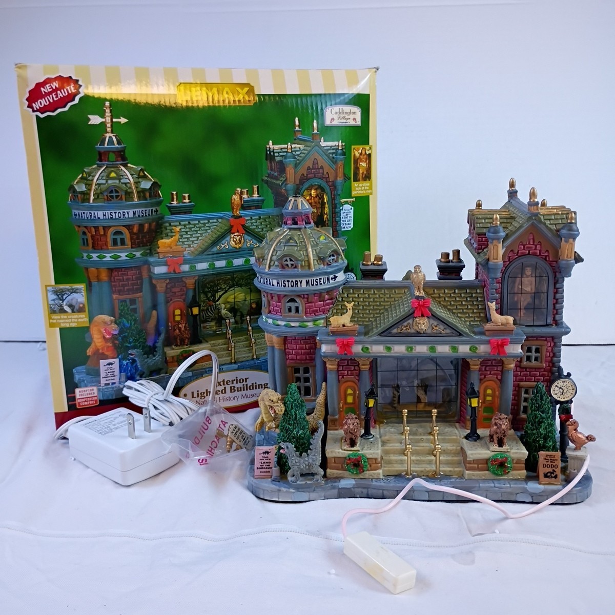 Lemax Village Collection Caddington Village Natural History Museum 2007 New