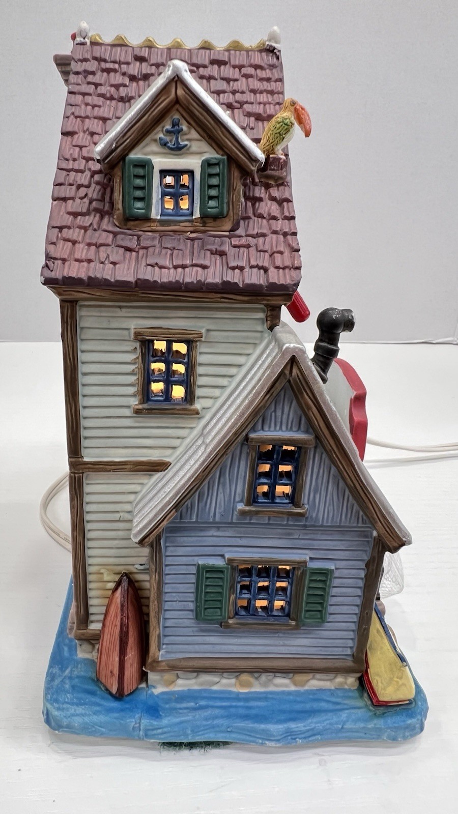 Lemax Plymouth Corners “Jesse’s Boat Supplies & Restaurant” 85698 RARE & NEW !