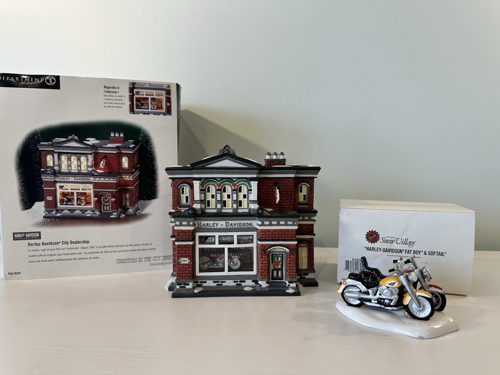 Department 56 CITC – Harley Davidson City Dealership & Fat Boy/Softail Accessory