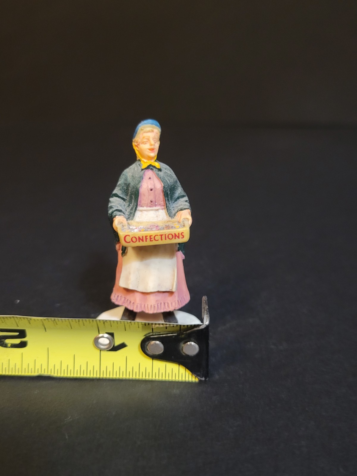 Lemax Christmas Village Town Confections 92270 Victorian Candy Vendor Seller