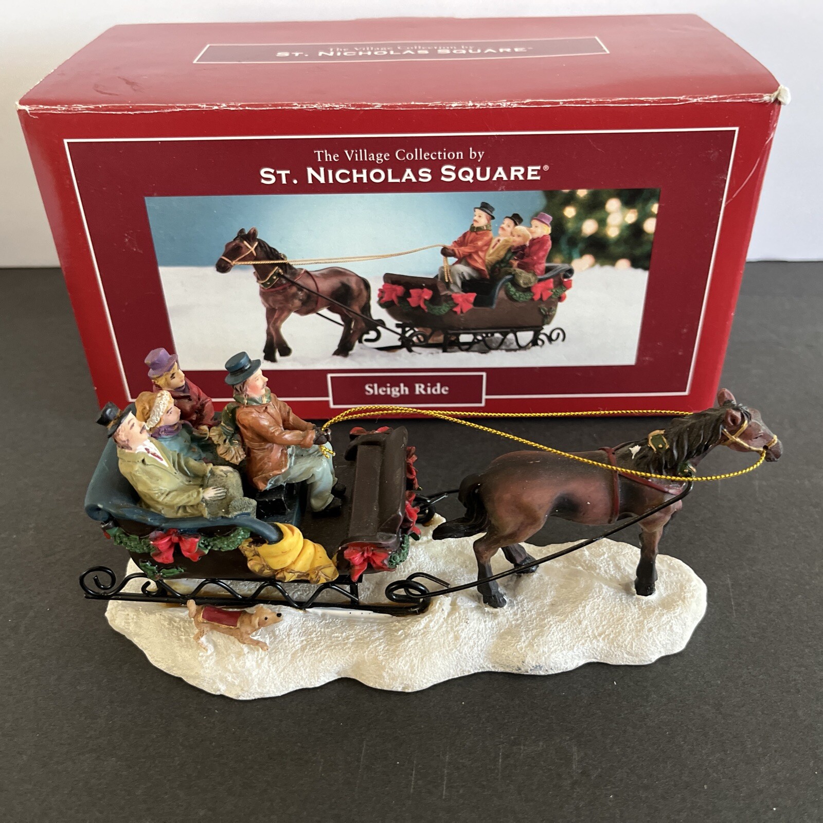 St Nicholas Square Village Collection SLEIGH RIDE The Village Collection