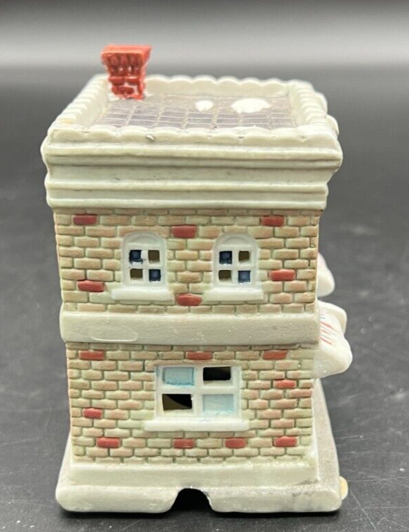 Miniature American Landmarks Collection Christmas Village 1994 Blue Ribbon Cafe