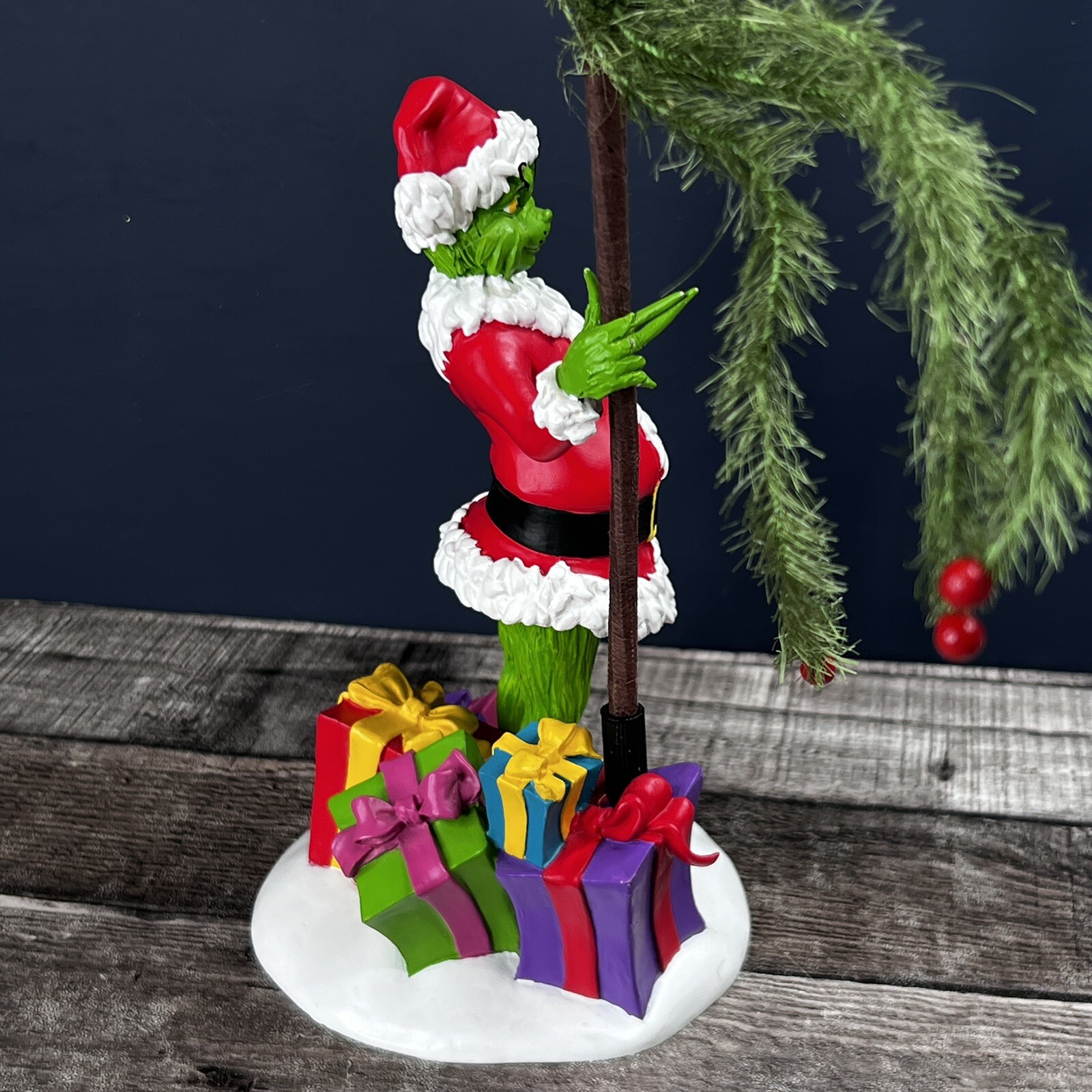 2001 DEPTARTMENT 56 Grinch Advent Tree COUNTDOWN TO CHRISTMAS *NOT COMPLETE*