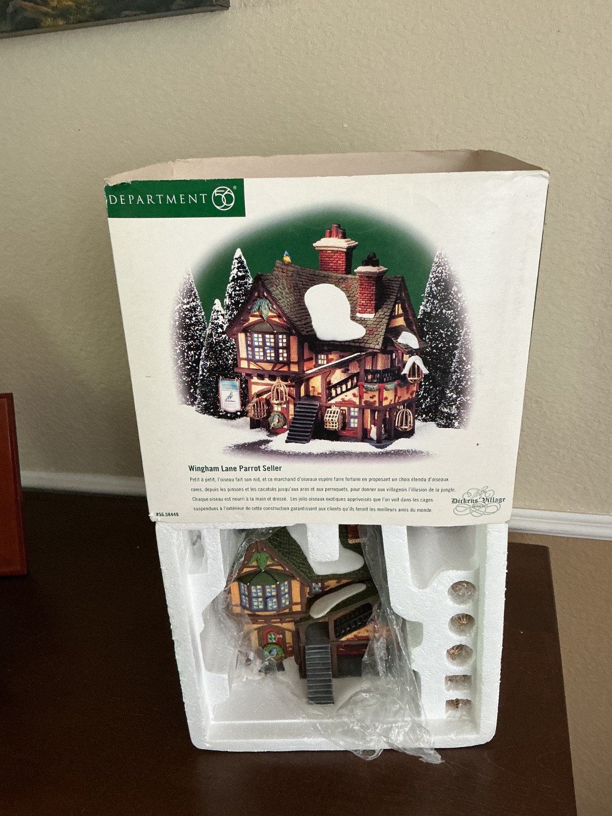Dept 56 Dickens Village “Wingham Lane Parrot Seller” #56-58449 RETIRED. MINT.