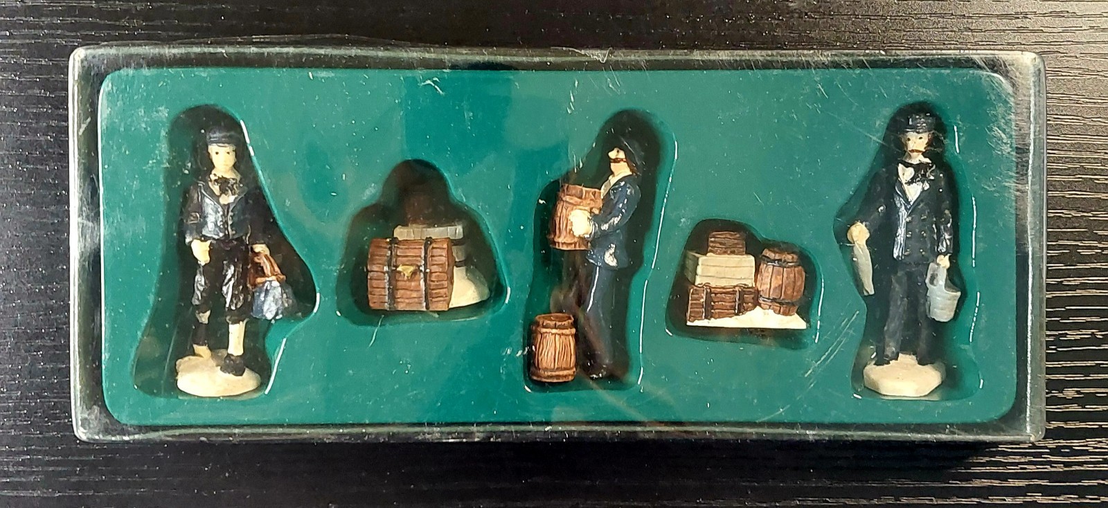 O’Well – Christmas Village People – Set of 5 – New – Retired