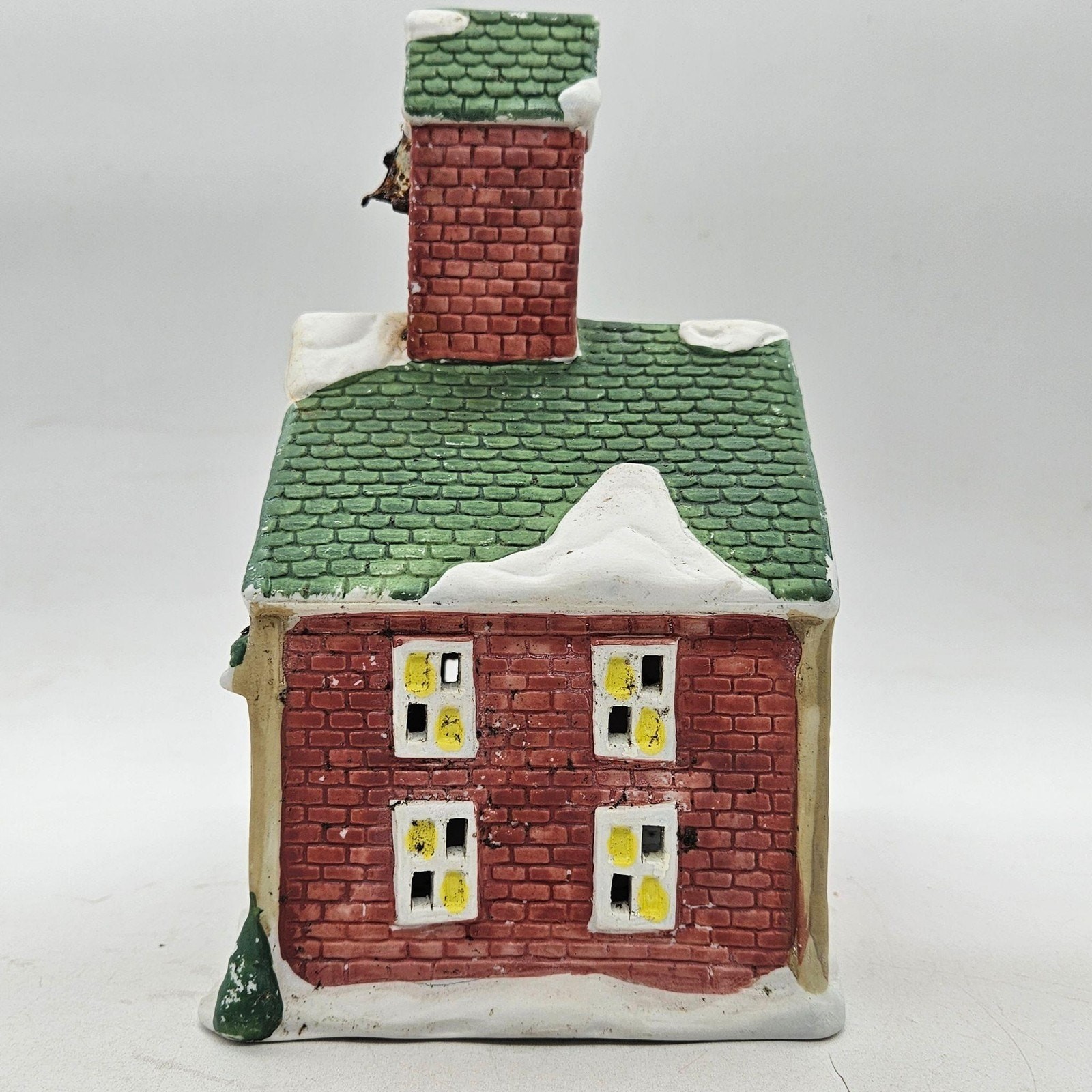 Vintage 1990 Rex & Lee Christmas Schoolhouse Light Up Ceramic Village Decor