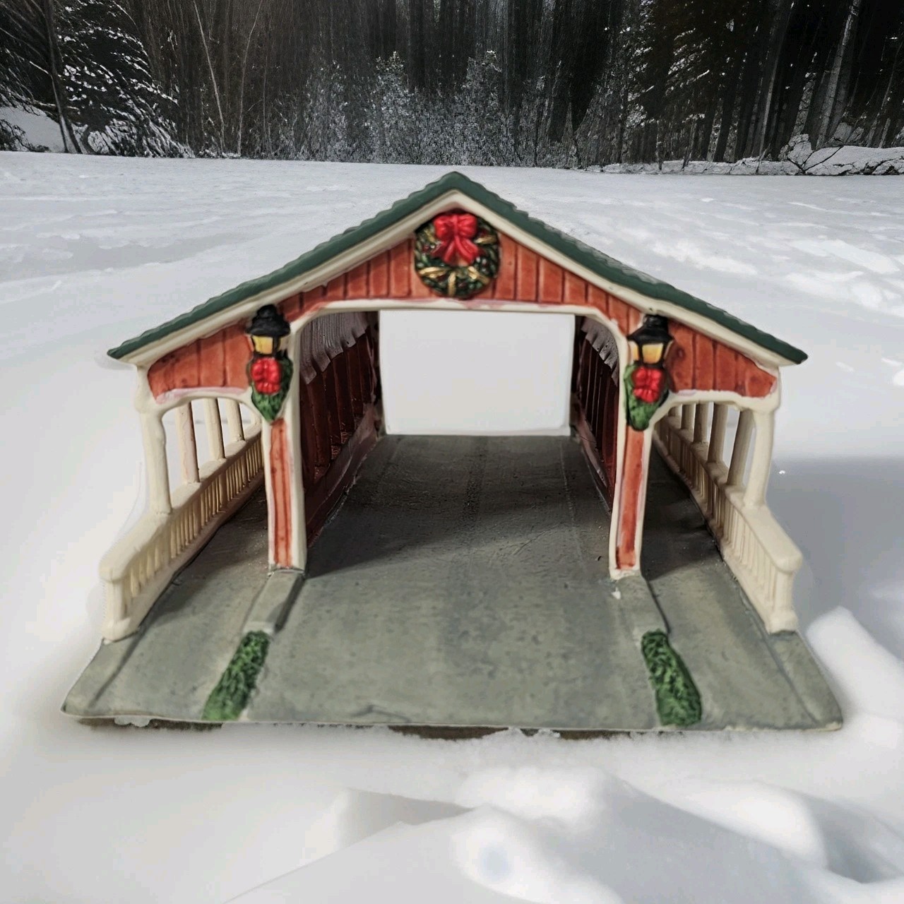Vintage and Rare Hard To Find Holiday Inspirations Towne Series Bridge 1990s.