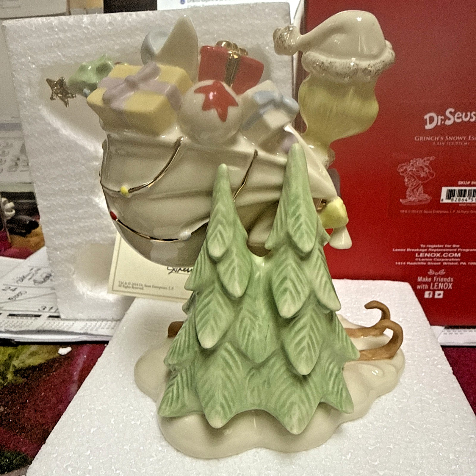 RARE 2014 Lenox GRINCH’S SNOWY ESCAPE BRAND NEW IN BOX WITH COA GRINCH