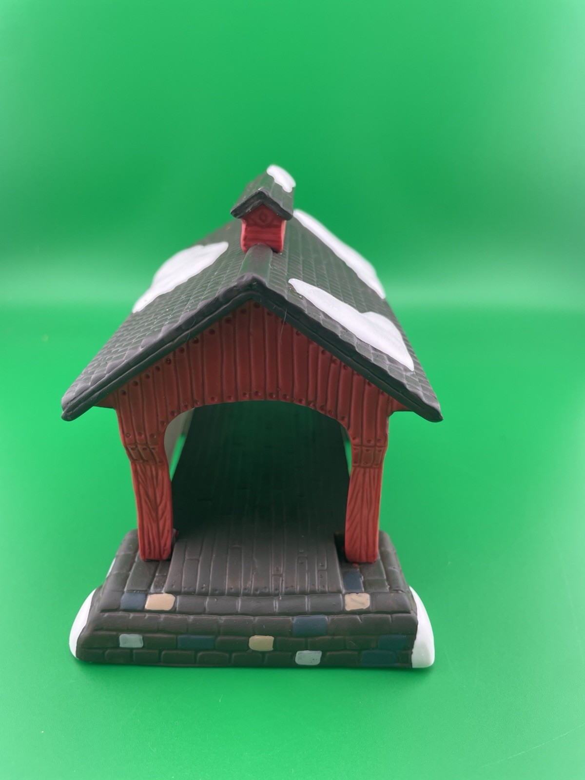 Department 56 Red Covered Bridge Heritage Village Series