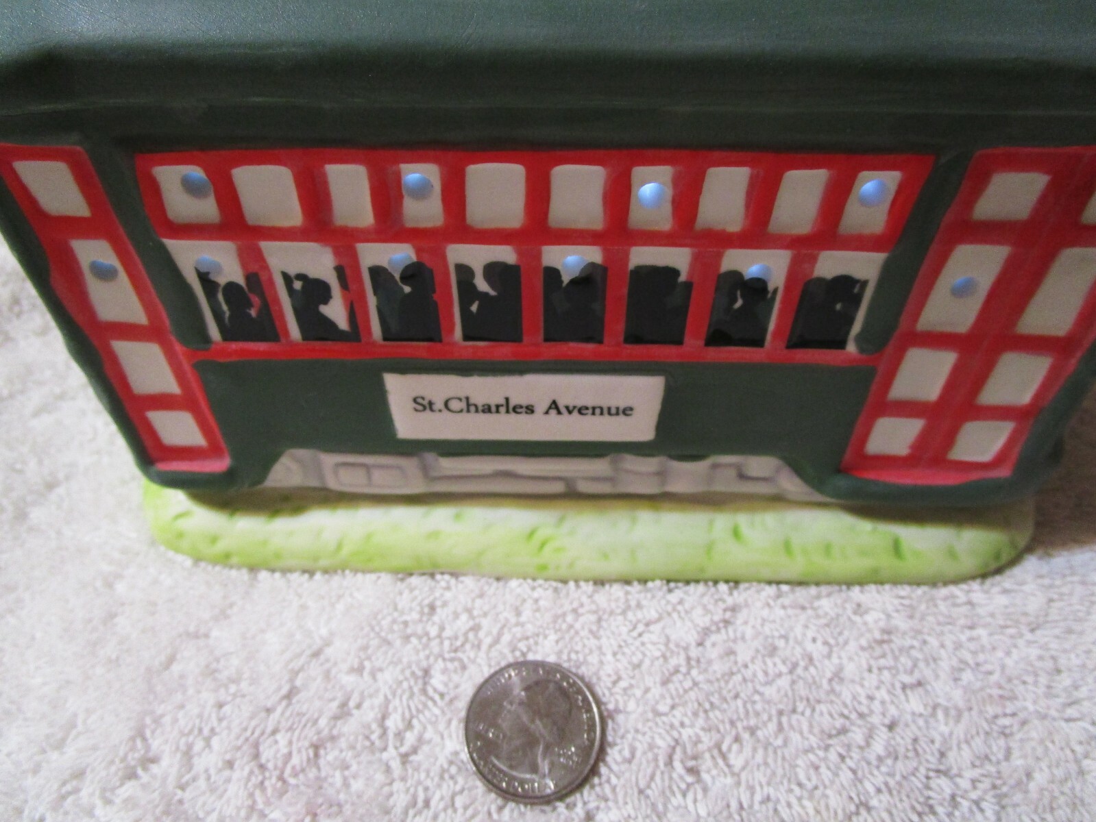 CRESCENT CITY CHRISTMAS VILLAGE “ST. CHARLES AVE STREETCAR” REPLICA COLLECTIBLE