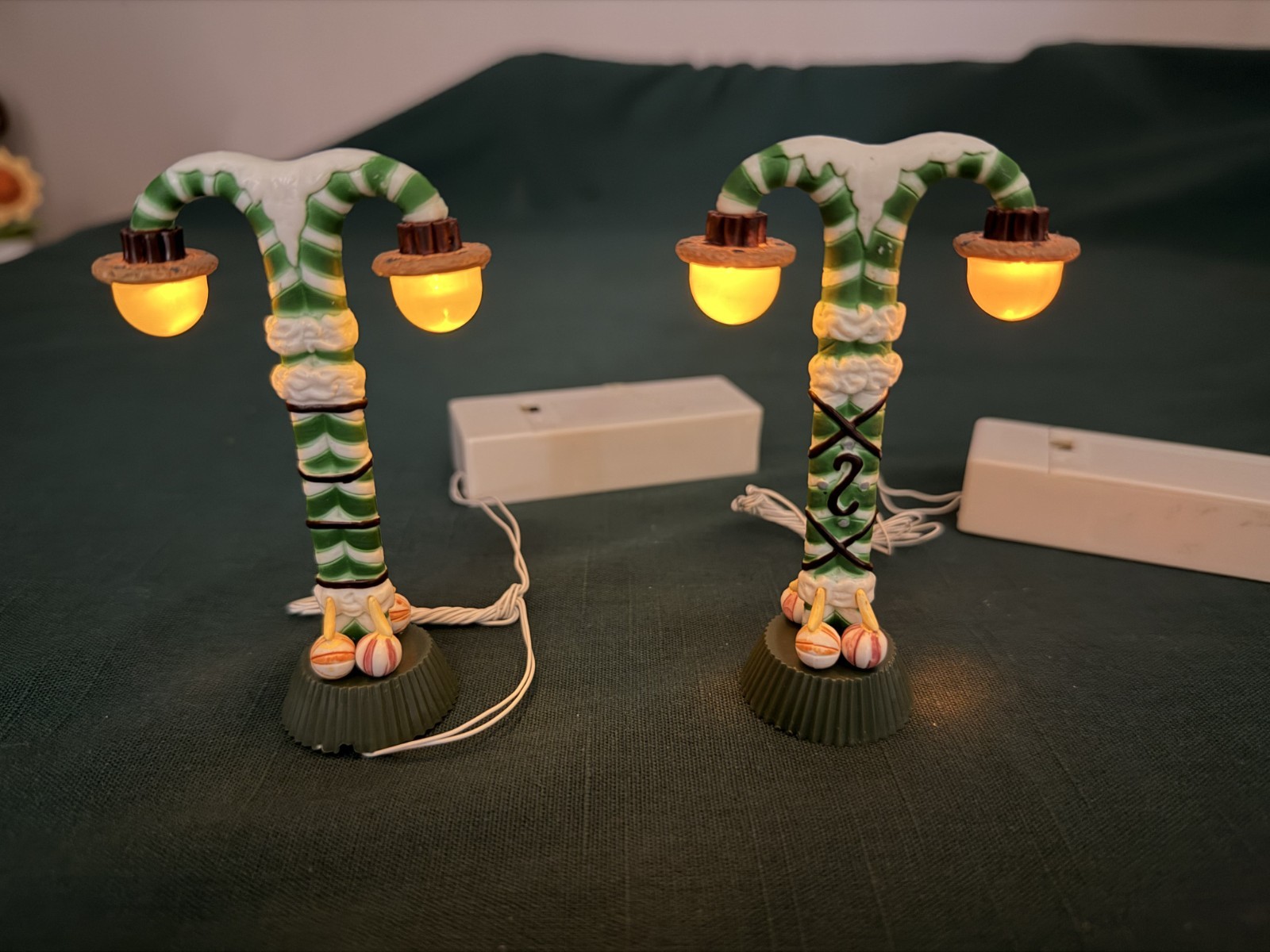 LEMAX Sugar and Spice Green and White Lamp Poles Lights Up Vintage and “Rare”