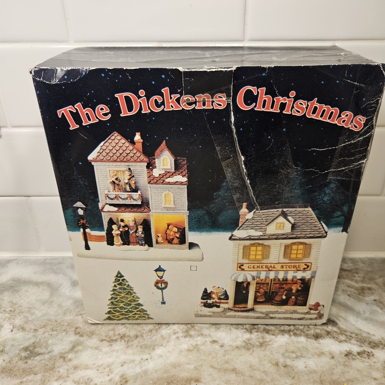 Roman Inc. Dickens Christmas Light Up Battery Christmas House Village figurine