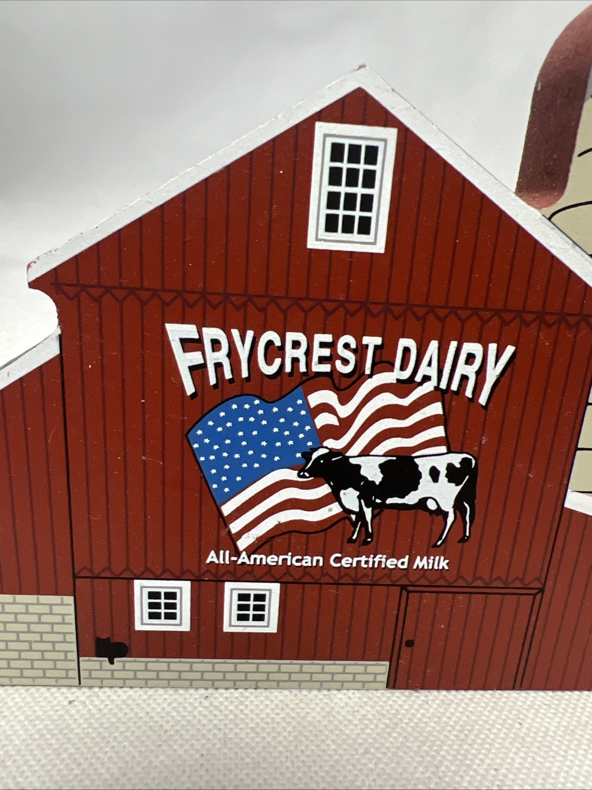 The Cats Meow Village “Frycrest Dairy Barn” Advertising Barn Series Shelf Sitter