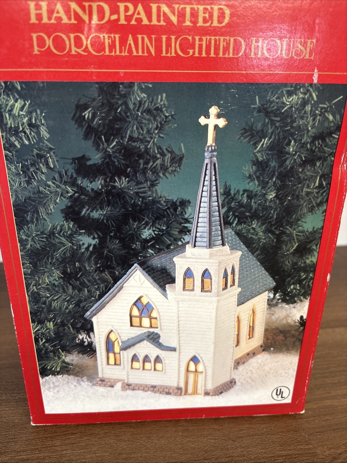Dickens Hand Painted Porcelain Lighted House New Open Box