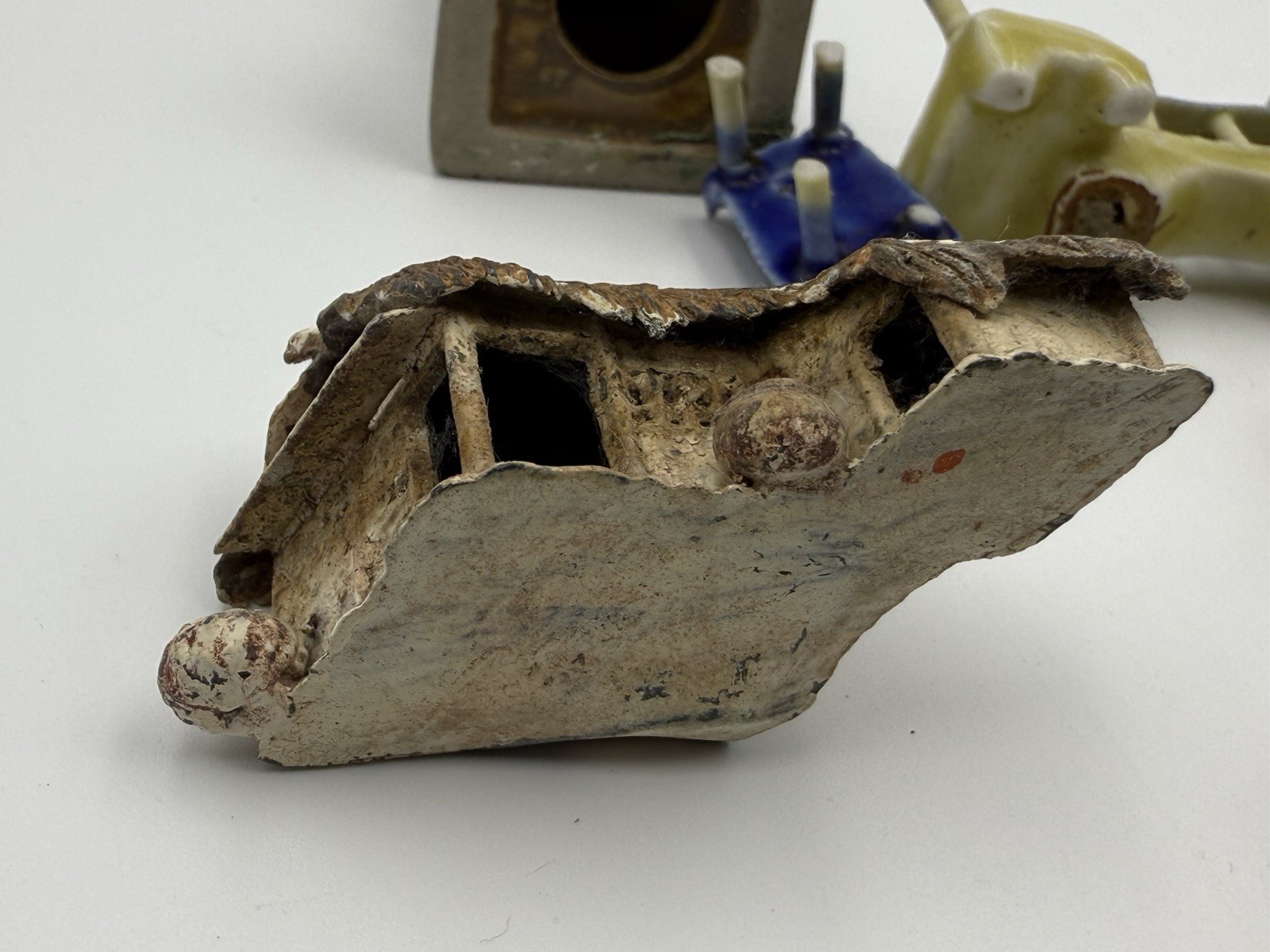 Vintage Chinese miniature ceramic part of a village collectible