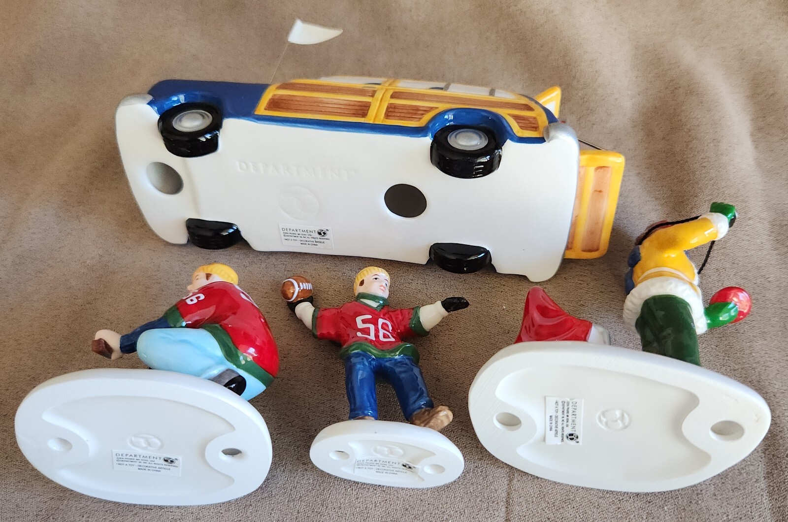 Before The Big Game Football Tailgate #55019 Snow Vilag Dept 56 -BUYER GUARANTEE