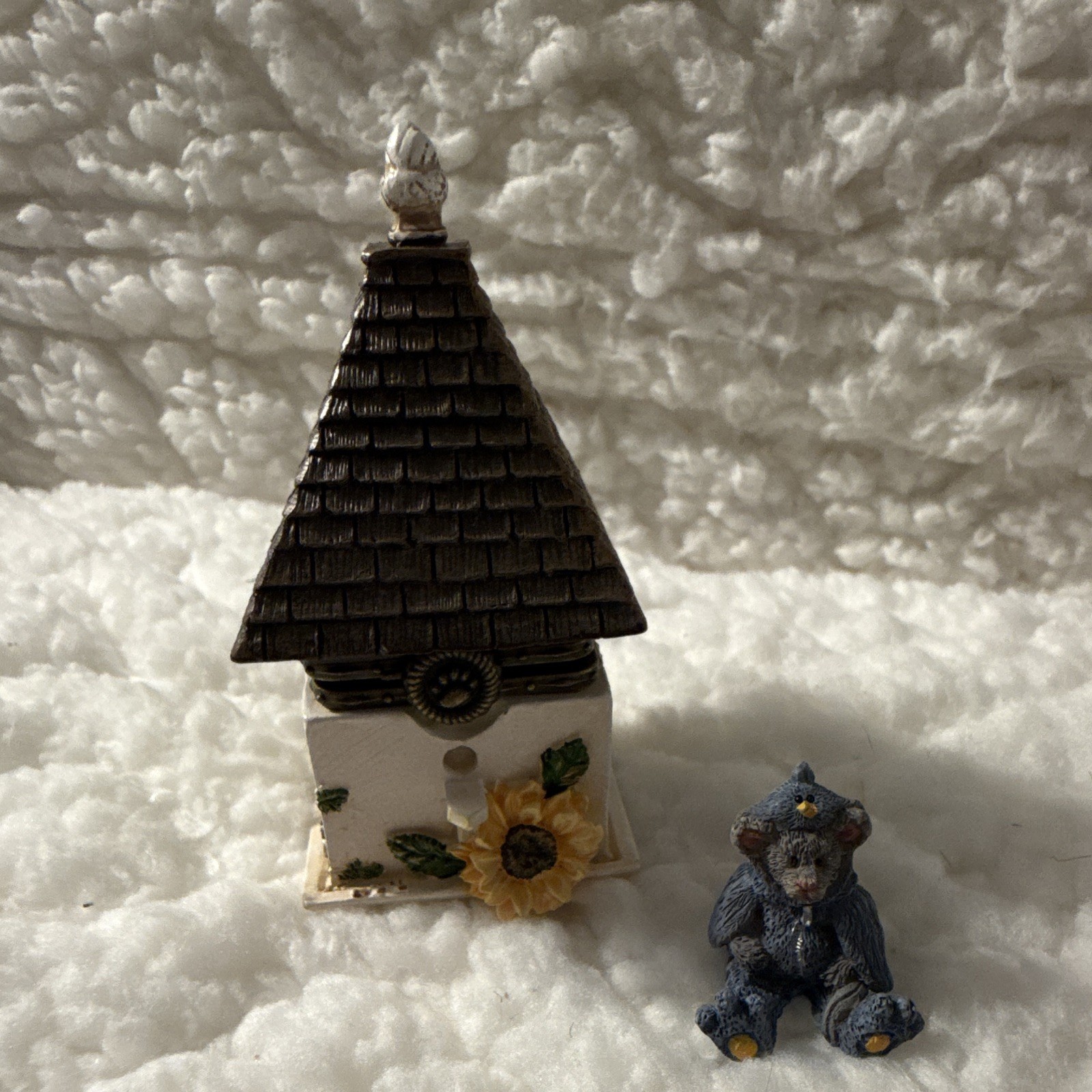 Boyds Bears & Friends Village House w/ Bear Figurine, Resin, 1990s