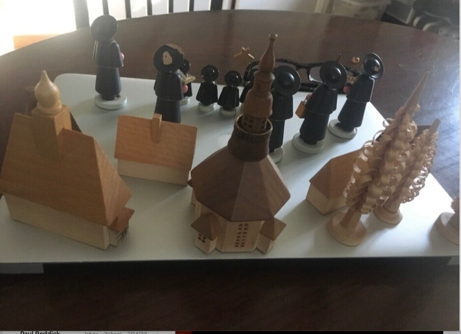 Vtg Erzgebirge Germany original hand carved religious choir Kurrende church