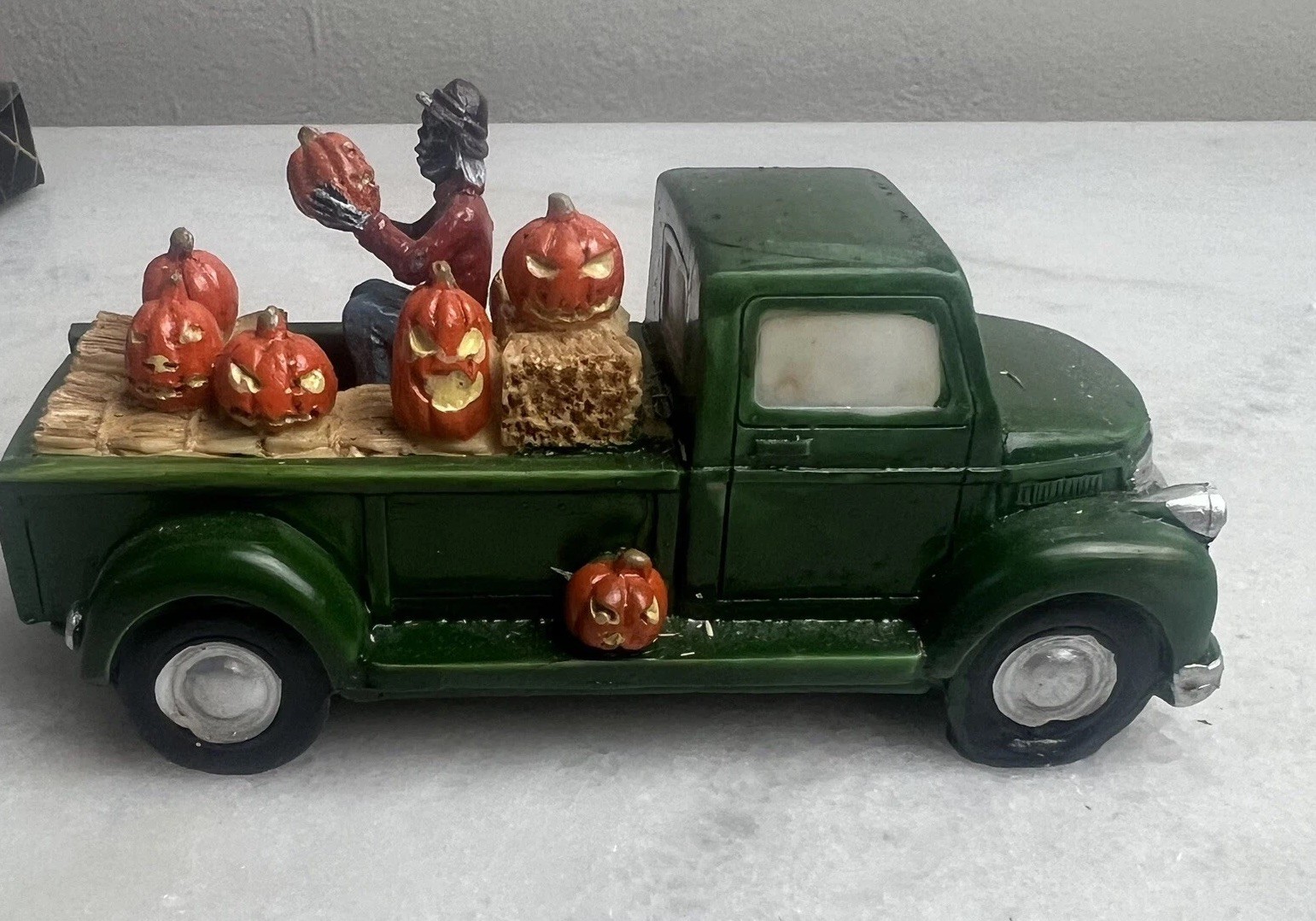Lemax Pumpkin Pickup Truck Spooky Town #73318 Skeleton Jack-O-Lanterns Halloween