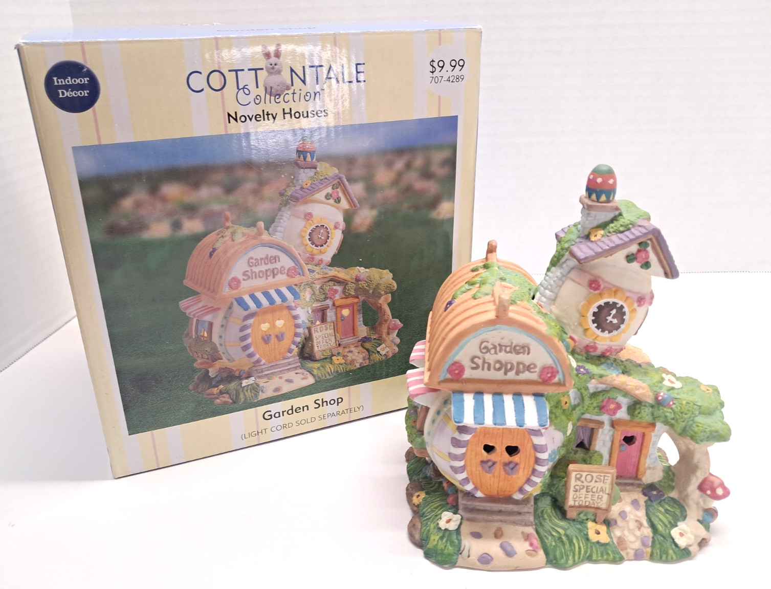 Cottontail Collection Garden Shop With Box 707-4289 Easter Village 2004