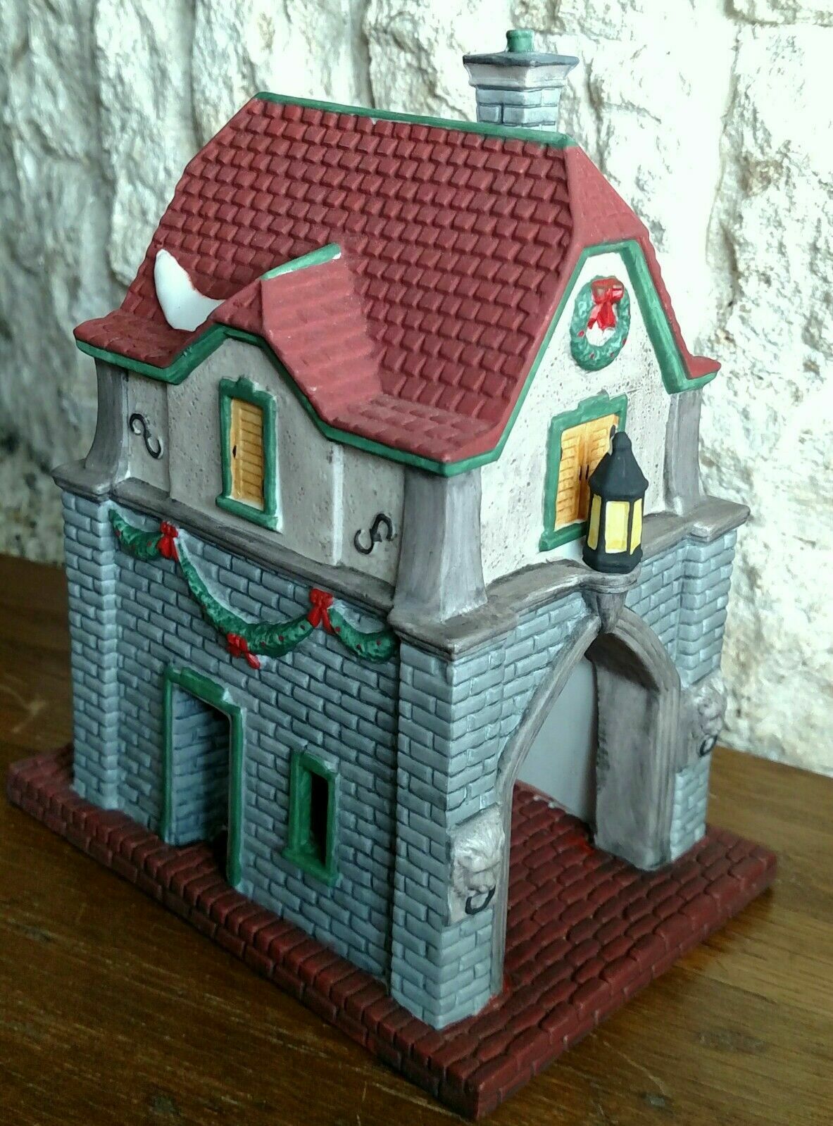 Gate House 1992 Event #55301 Department 56 Dickens Village-BUYER GUARANTEE