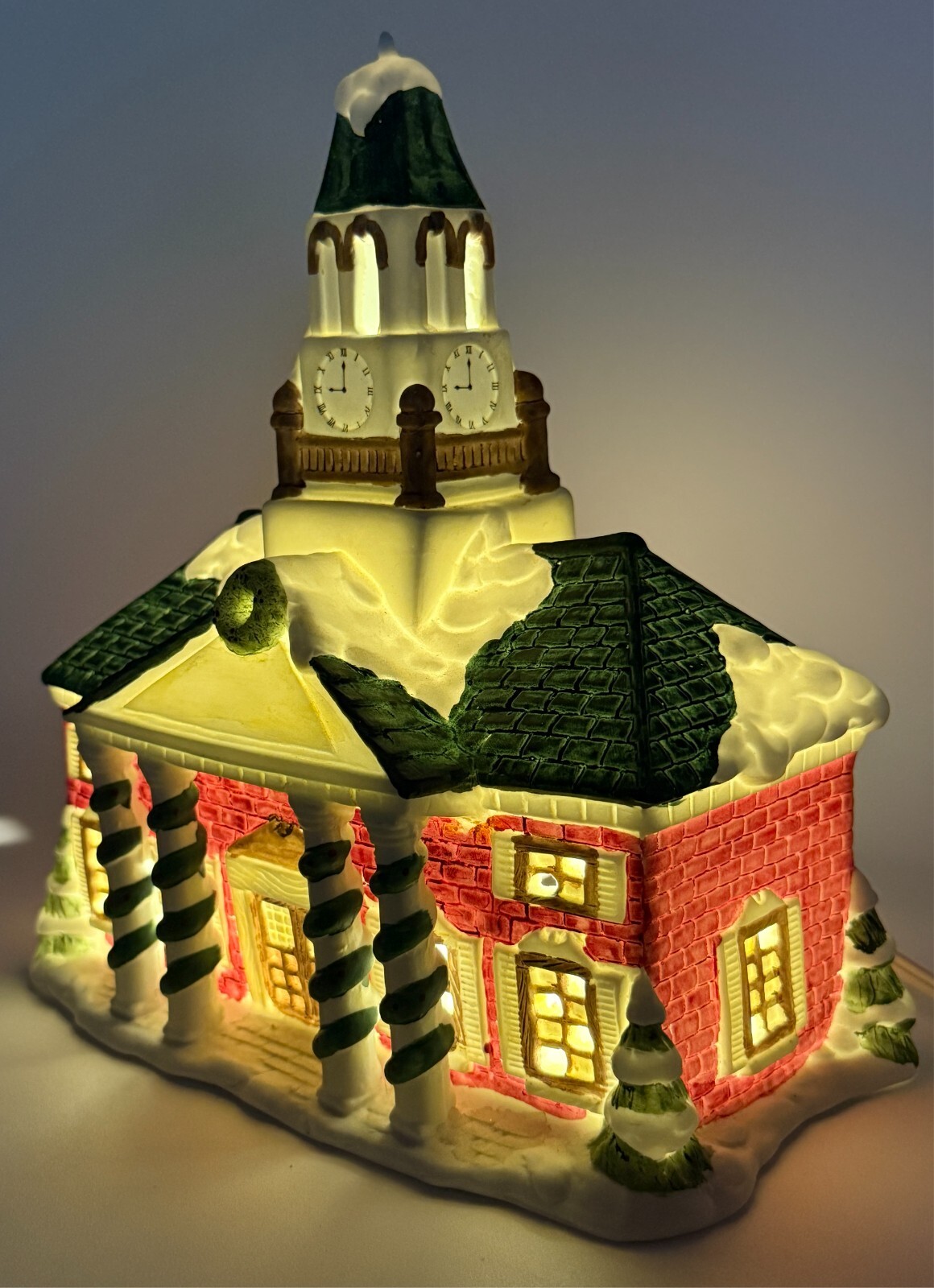 Dickensville Collectibles NOMA Porcelain House
