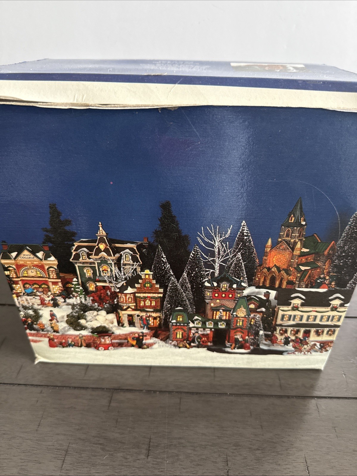 O’Well Red Barn Silo Lighted Christmas Village 1997 Limited Ed. With Box & Light