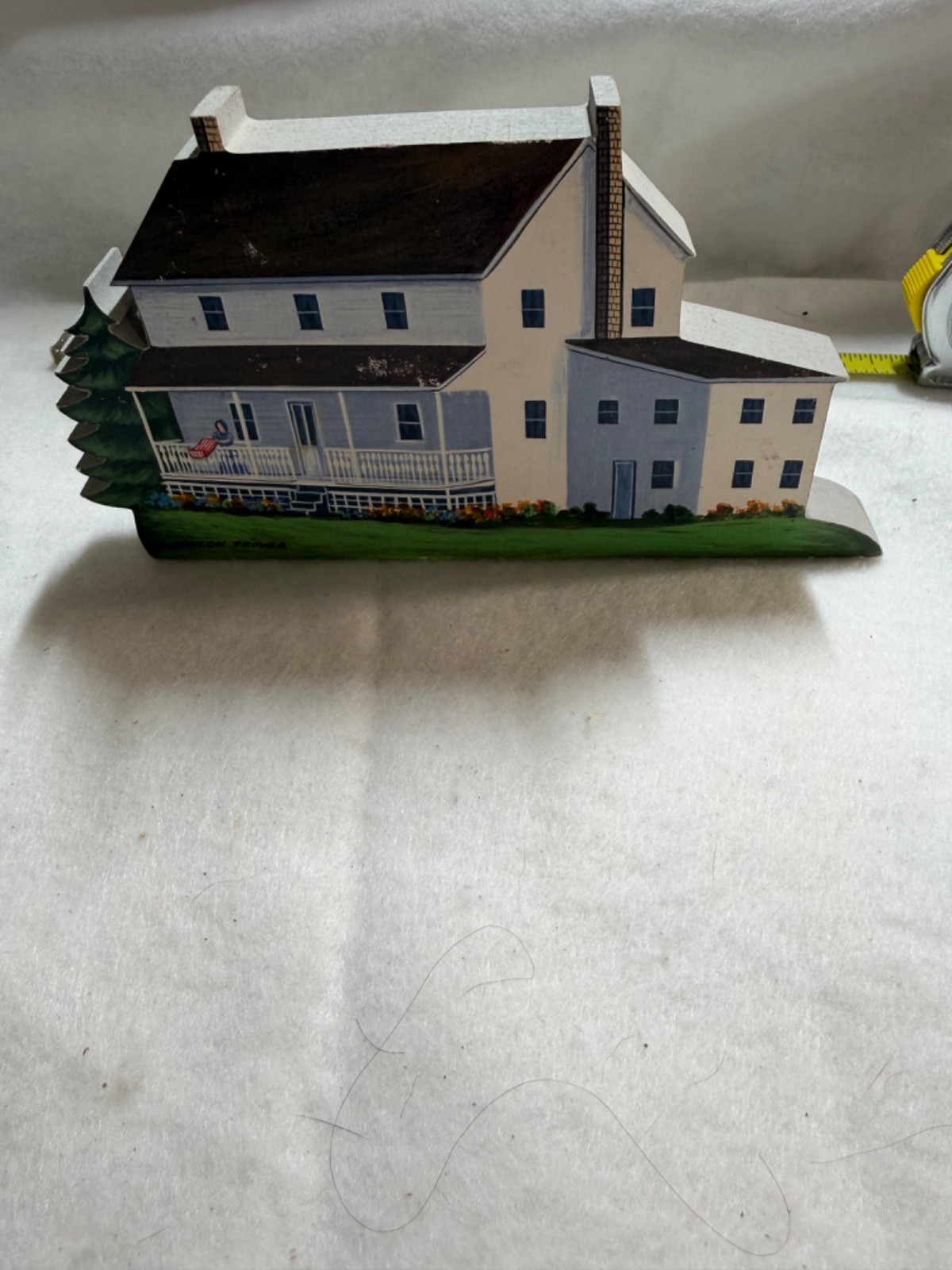 Three Farm Series Shelf Sitters by Idea Works and Mahjon Troyer 1994
