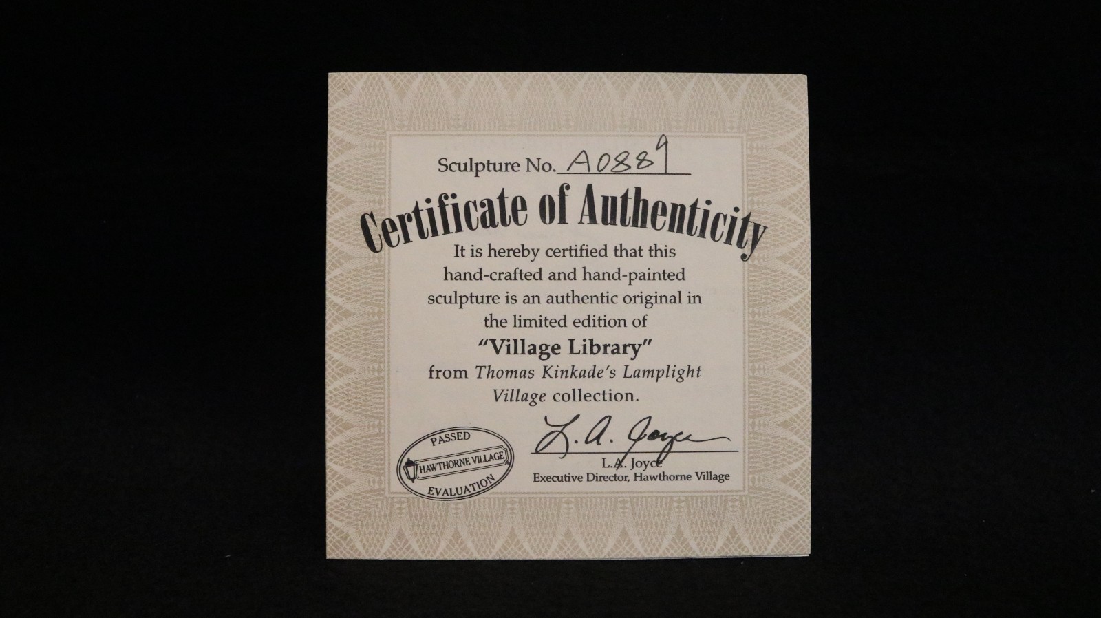 Thomas Kinkade Hawthorne Lamplight Village “Village Library” w COA & Light Kit