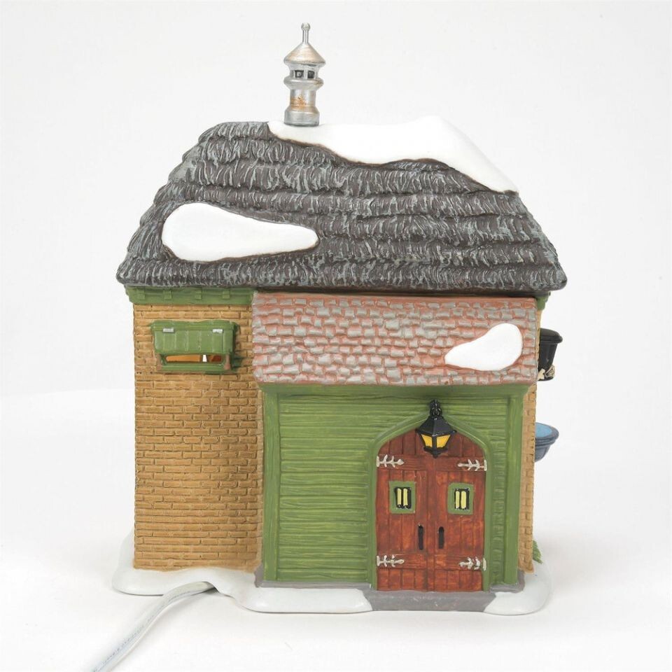 Dept 56 A CALF IN TIME FOR CHRISTMAS Dickens Village 6013409 BRAND NEW