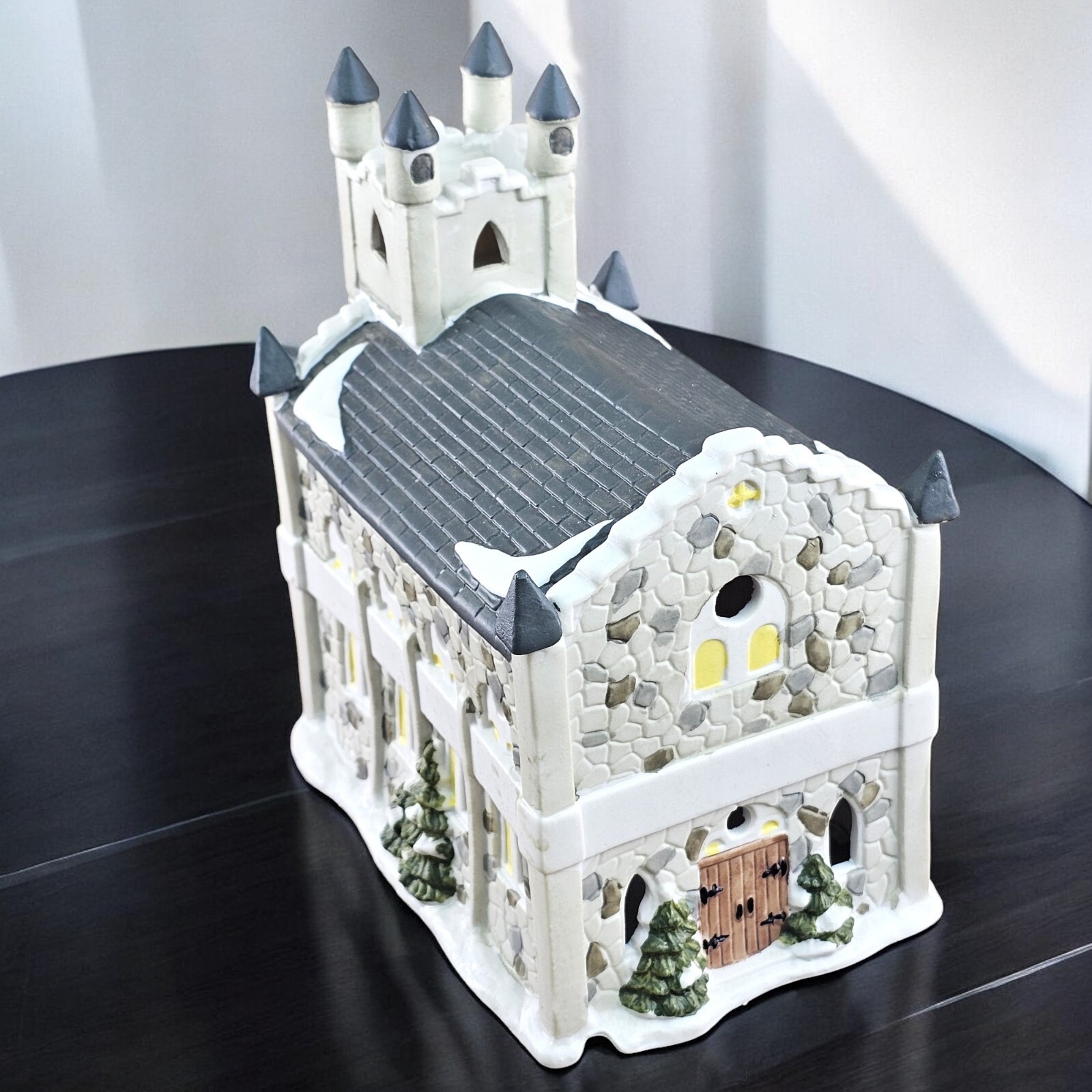 Vintage Pacific Rim Porcelain Christmas Queens Road Church Village House Taiwan