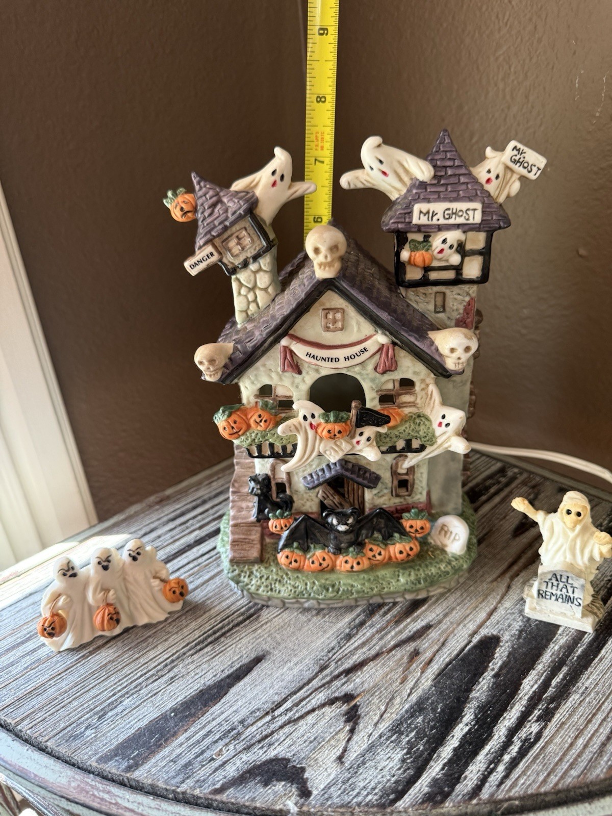 Vintage Halloween Village Ghoulsville Haunted House with 2 Figurines