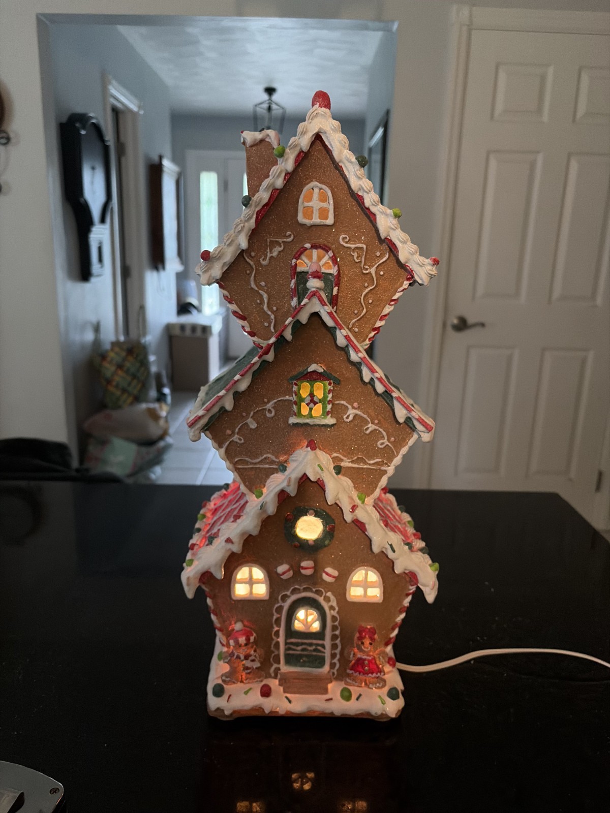 Glitzhome 18.5 Lighted Gingerbread House Christmas Table Decor Plug-In