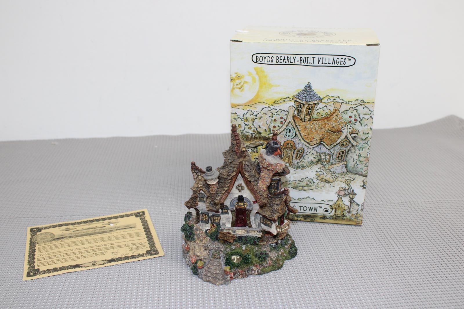 Bearly Built Village Boyds Town Trumbles Mansion #19020