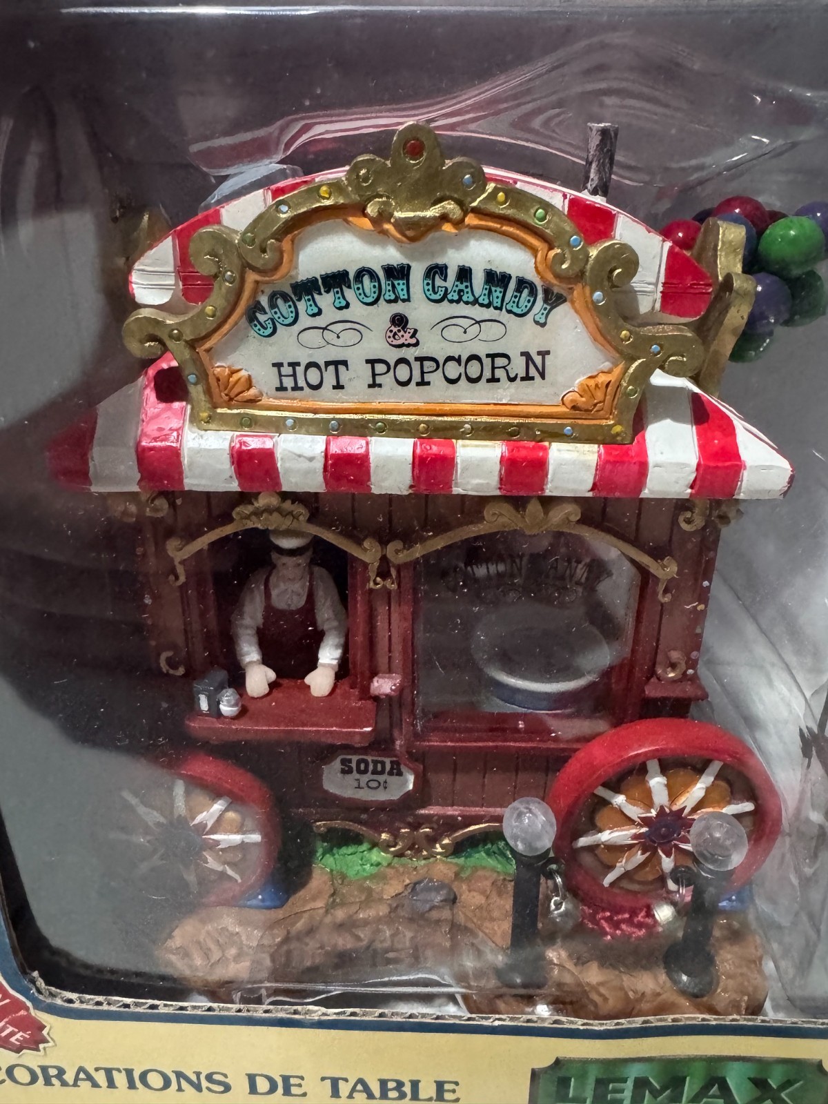 Lemax Carnival Food Kiosk COTTON CANDY & HOT POPCORN NEW NIB w/ BENCH + BOYS