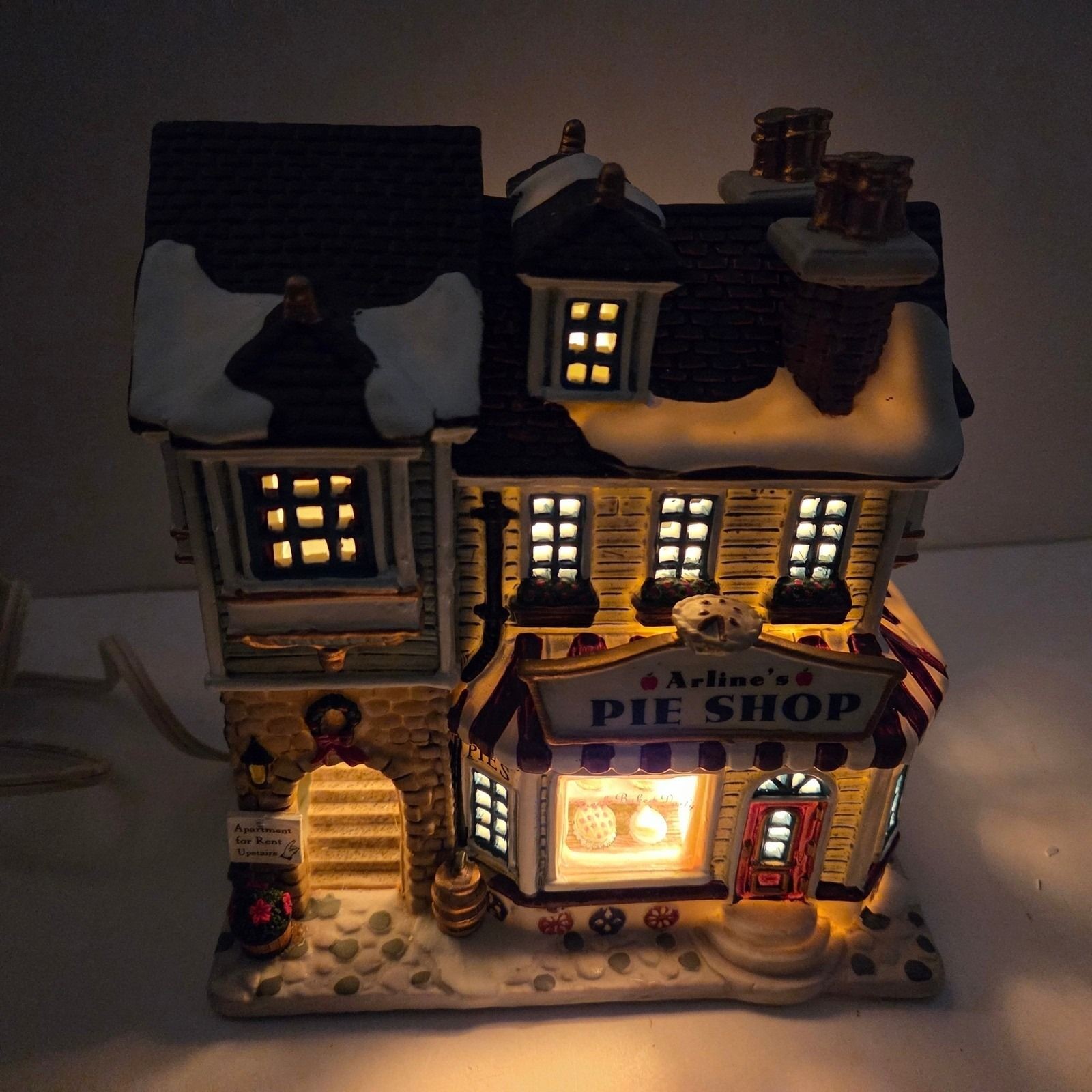 Lemax Plymouth Corners Arlines Pie Shop Lighted Christmas Village House 2002 Vtg