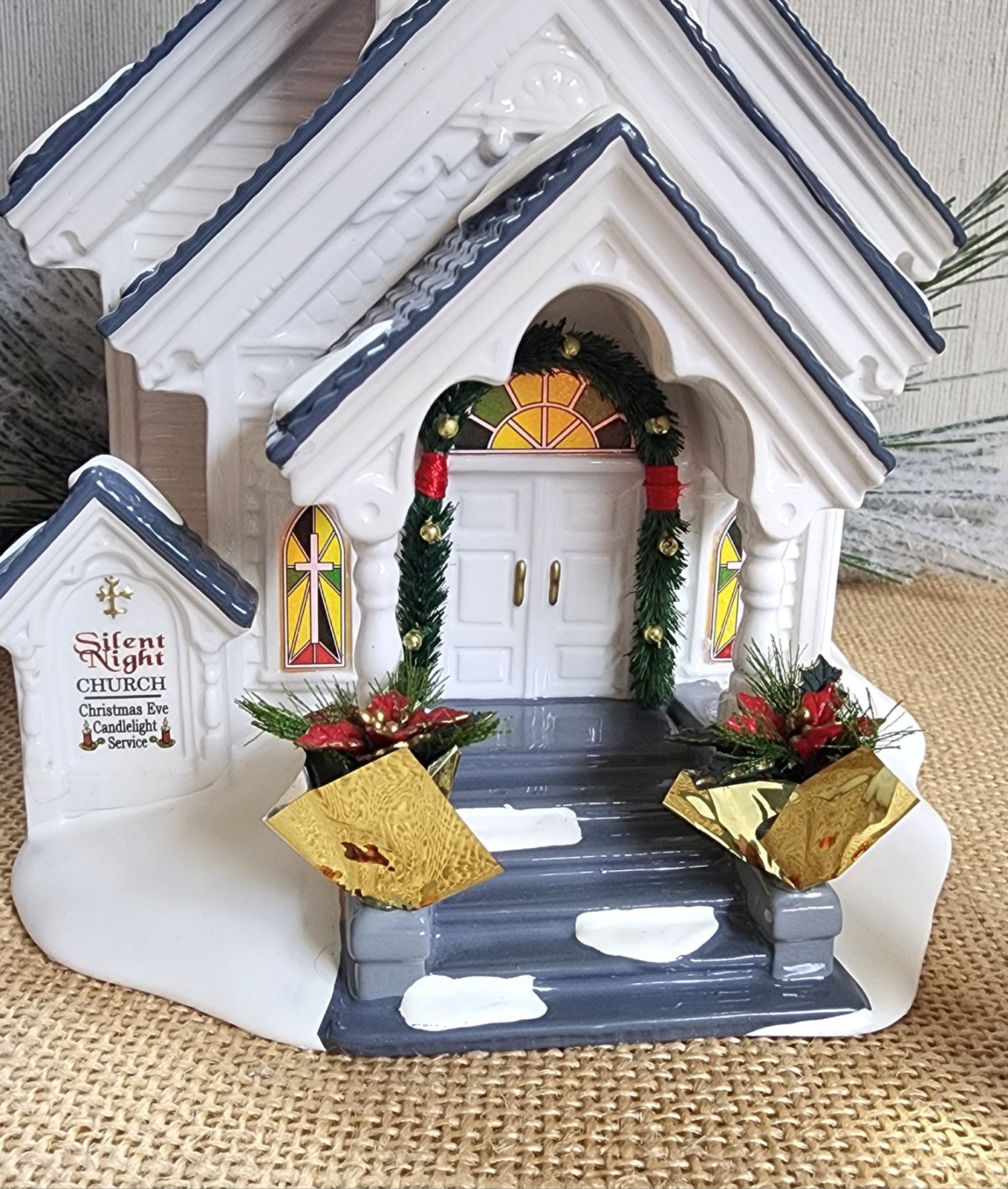 🎄Dept 56 Snow Village “Silent Night Church” Lighted &Musical – Retired 2005
