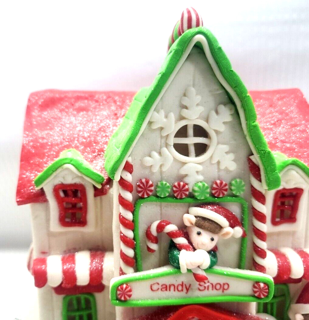 Christmas Candy Shop Light Up House Works 9″W x 7″D x 9″H