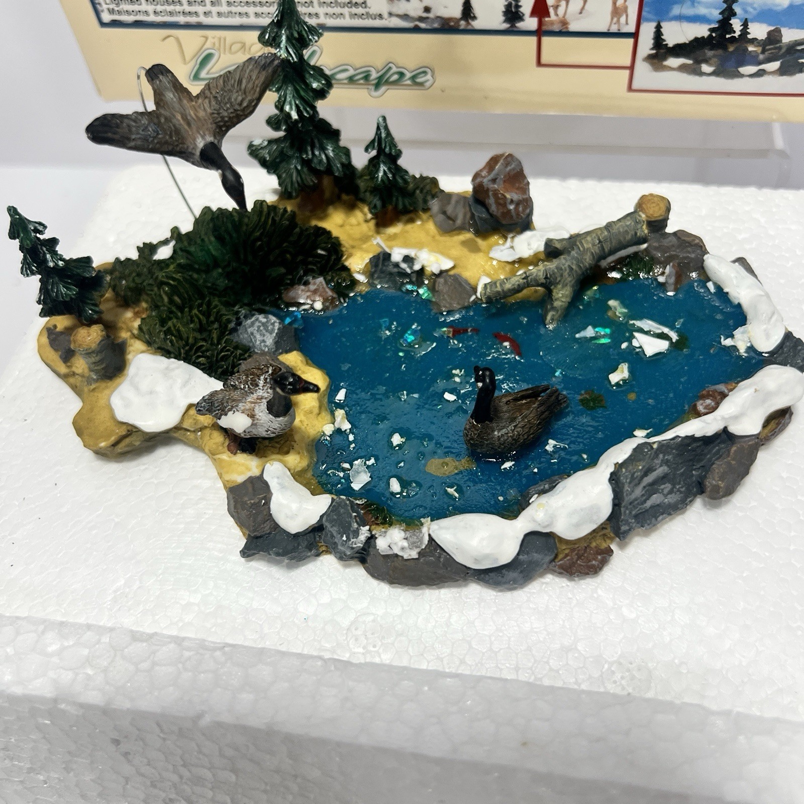 2001 Lemax Duck Pond Christmas Village Collection Landscape Poly-Resin 13365A