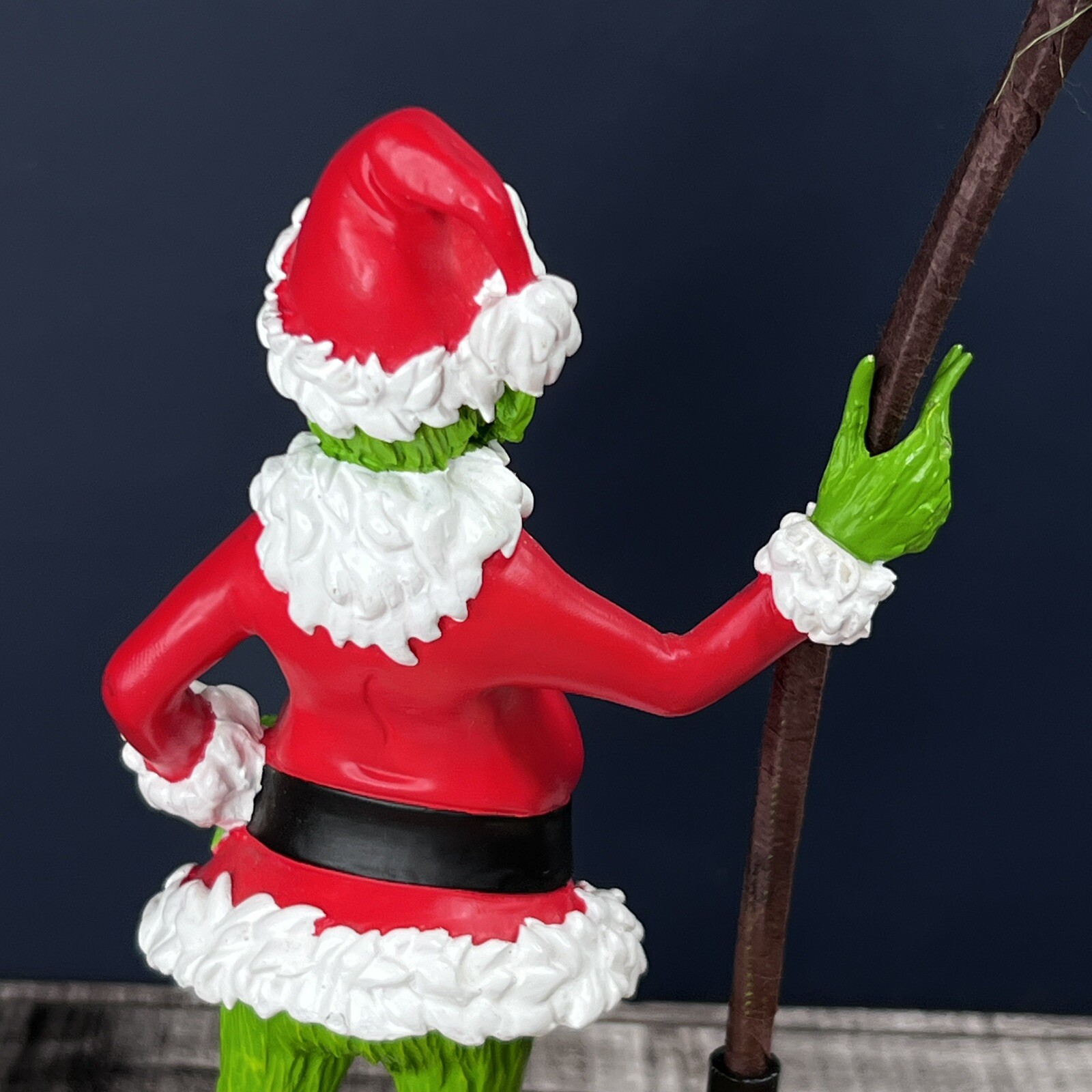 2001 DEPTARTMENT 56 Grinch Advent Tree COUNTDOWN TO CHRISTMAS *NOT COMPLETE*
