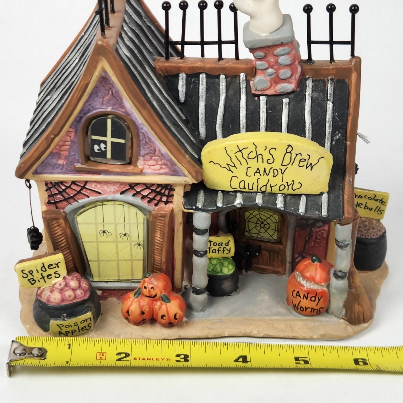Holiday Inspirations Witch’s Brew Candy Cauldron Susan Winget 2013 No Light