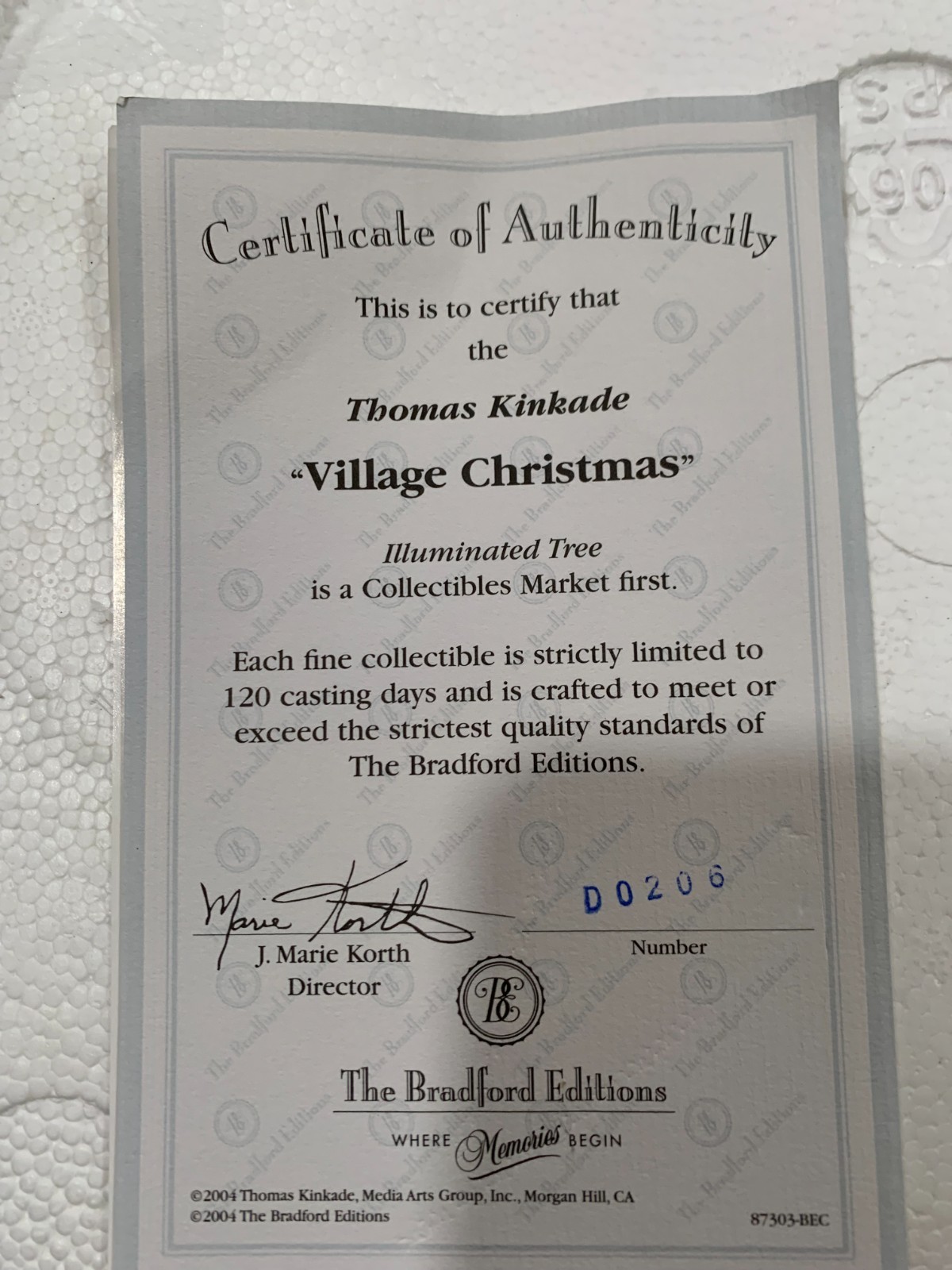 Thomas Kinkade “Village Christmas” Illuminated Tree w Power Adapter Works Great