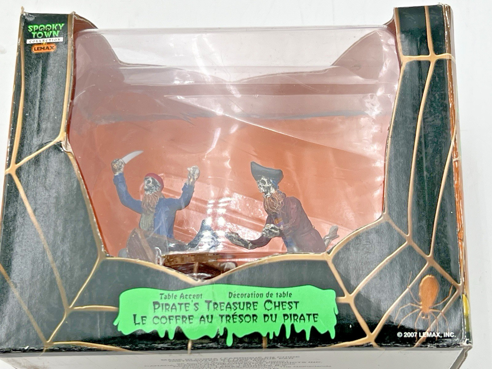 LEMAX SPOOKY TOWN PIRATES TREASURE CHEST, HEADLESS HORSEMAN SKELETONS, LEAF PILE