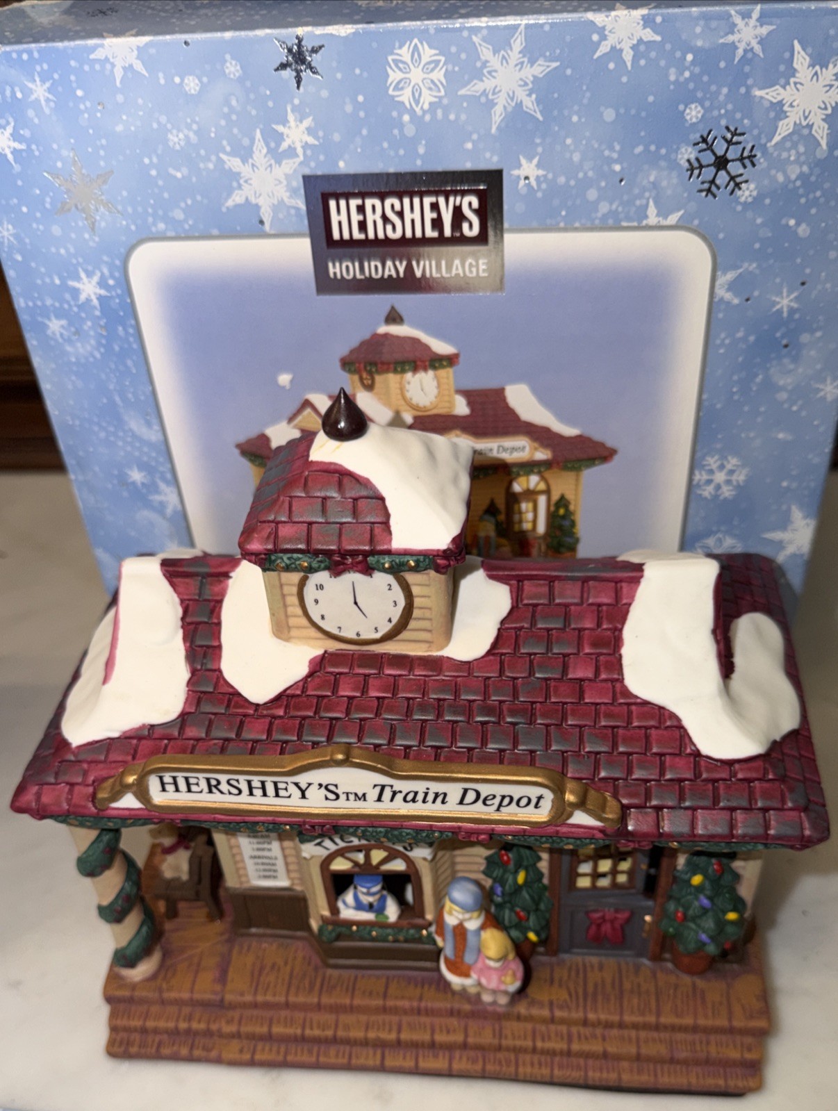 Hershey Christmas Holiday Village Train Depot Station Building W Box & Light!