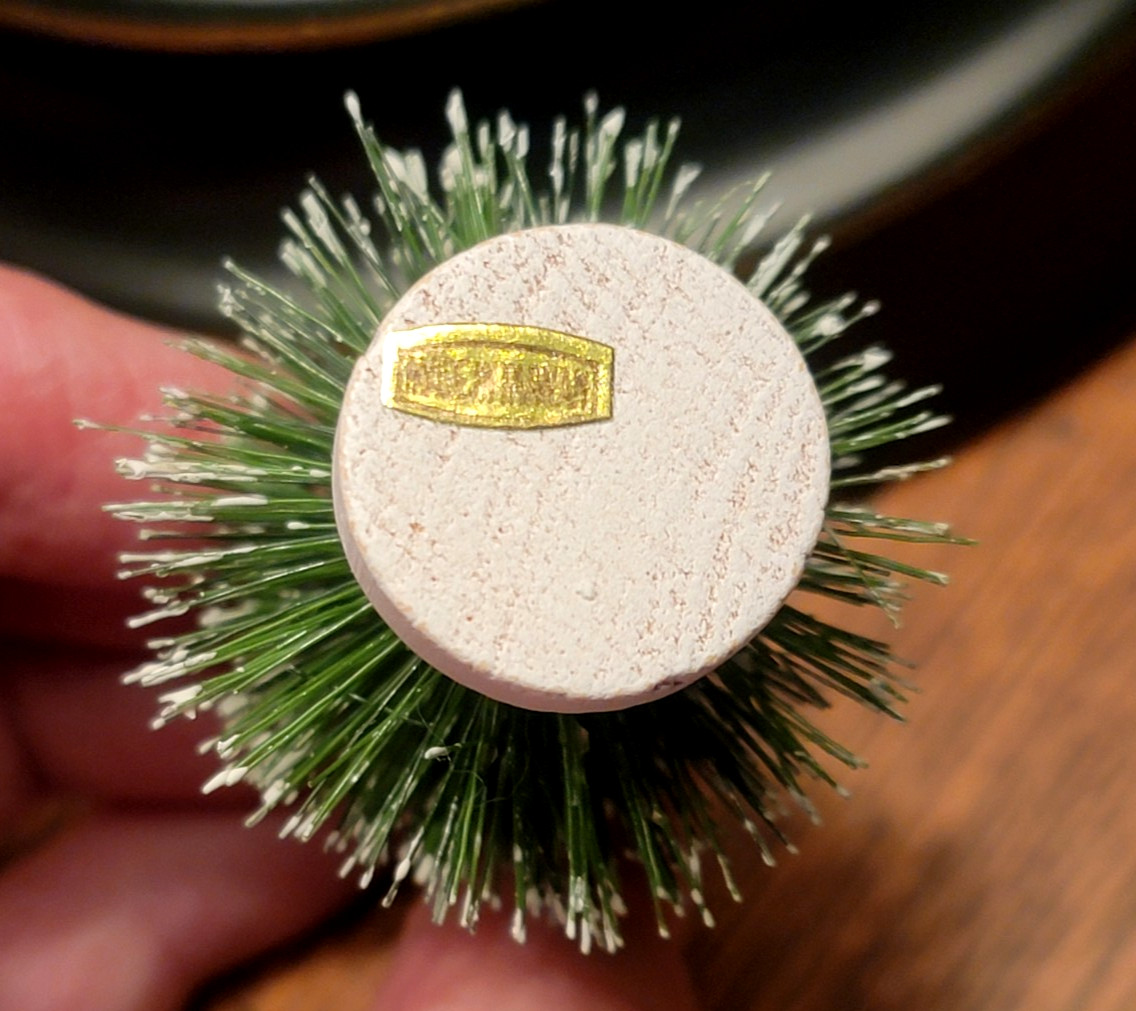 Vintage Bottle Brush Trees Flocked with Bases Lot of 5 TAIWAN