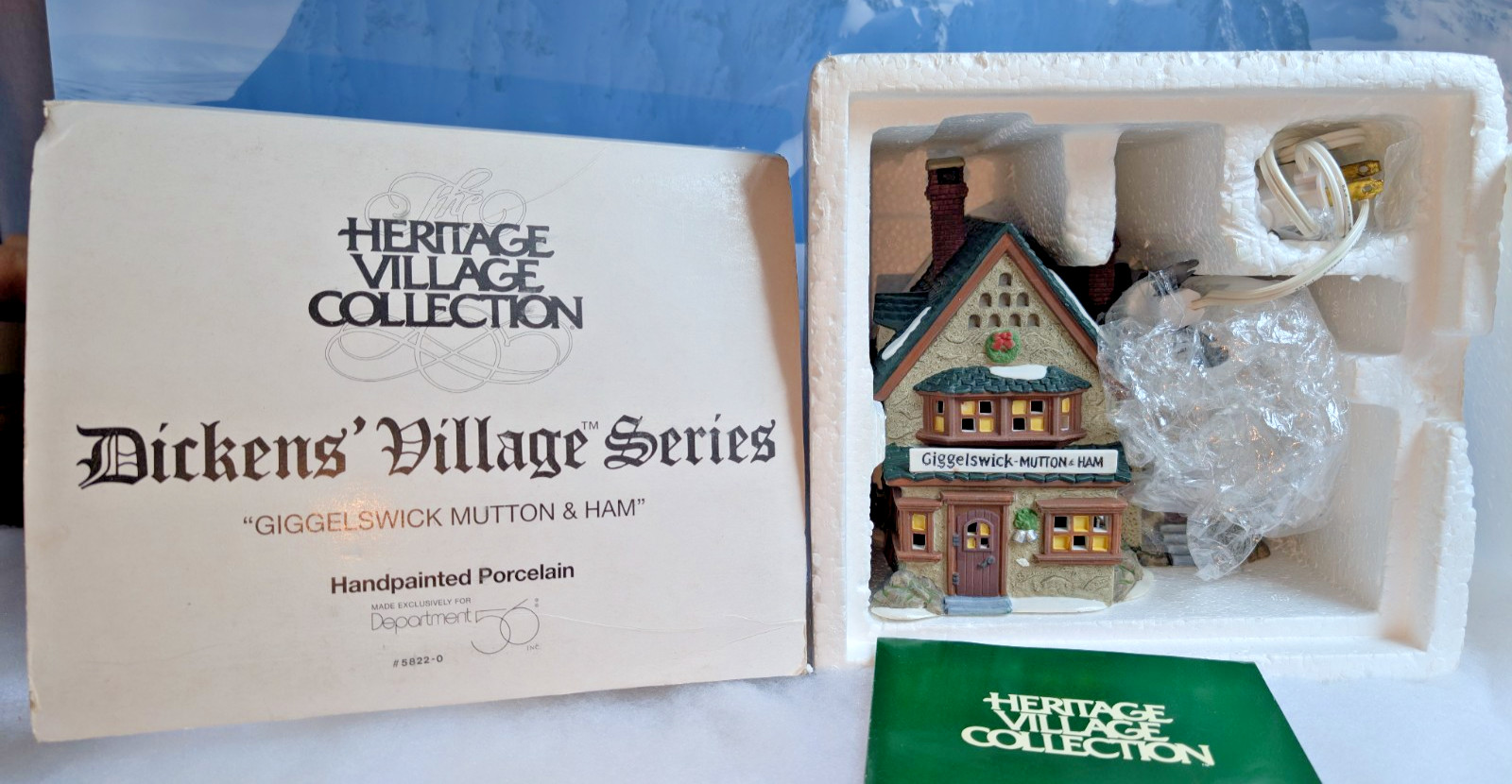 Dept 56 Dickens Village GIGGLESWICK MUTTON & HAM 58220 lighted
