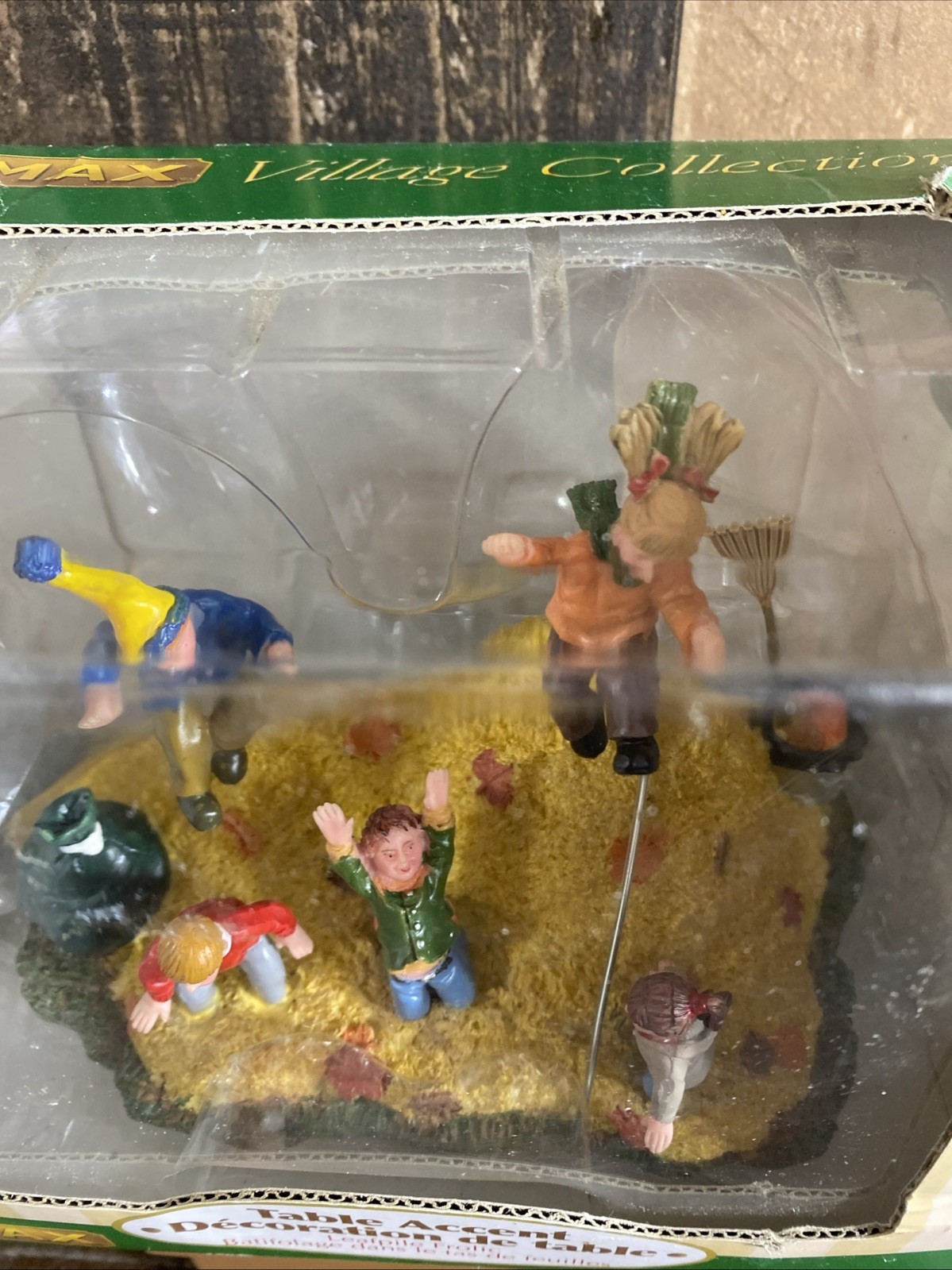 Lemax Table Decoration 2005 Leafpile Frolic #53506 NEW In Box table Accent Vtg